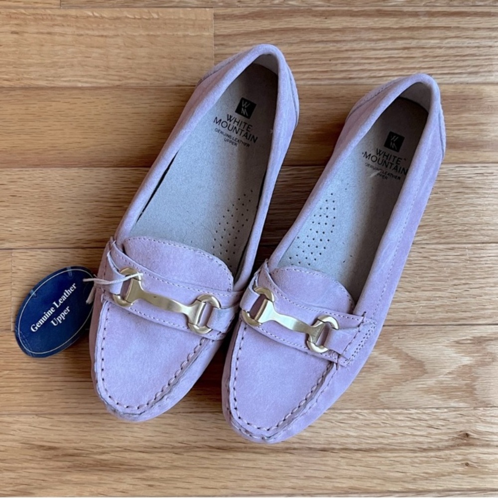White Mountain Pink and Gold Flats with Classic Design